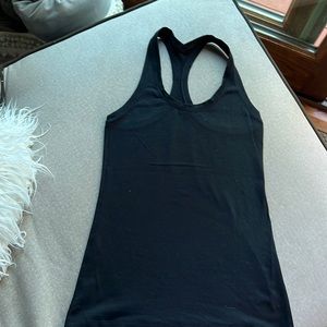 Black Lululemon tank top